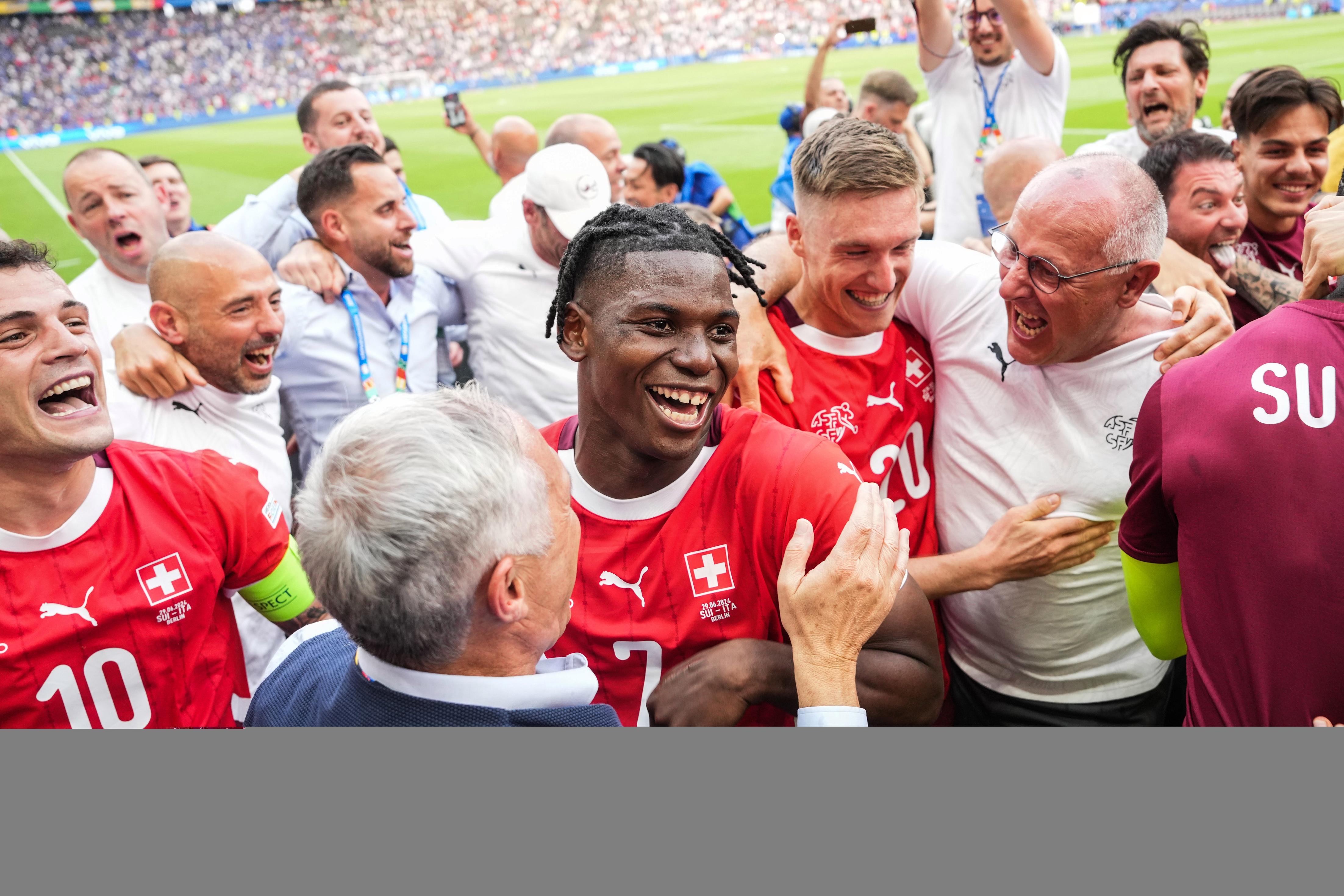 瑞士足球队在欧锦赛预选赛中实现完美战绩 瑞士足球队在欧锦赛预选赛中实现完美战绩