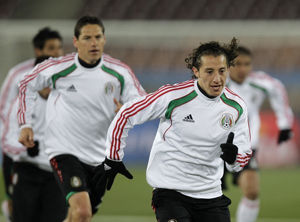 星空体育-乌拉圭代表团运动员积极备战,实力雄厚