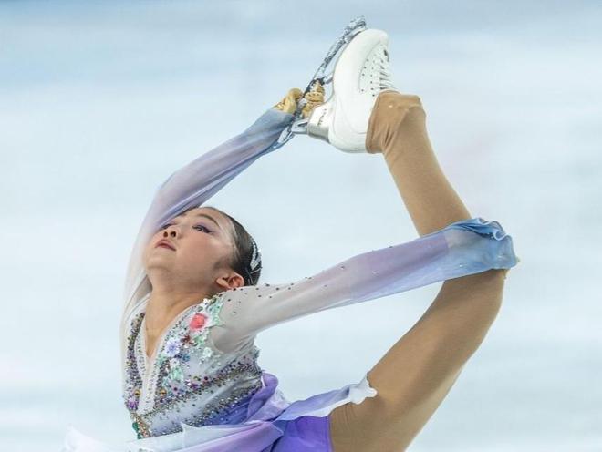 星空体育-保加利亚运动员在花样滑冰比赛中脱颖而出