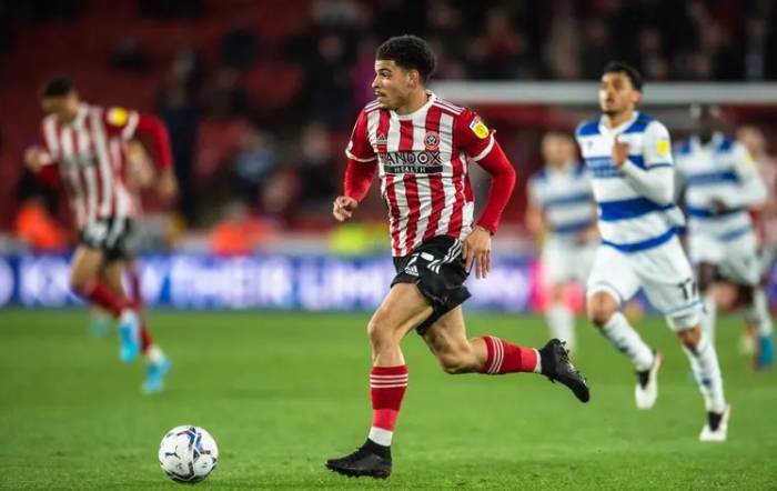 星空体育-伯恩茅斯惨败，英超降级危机仍存