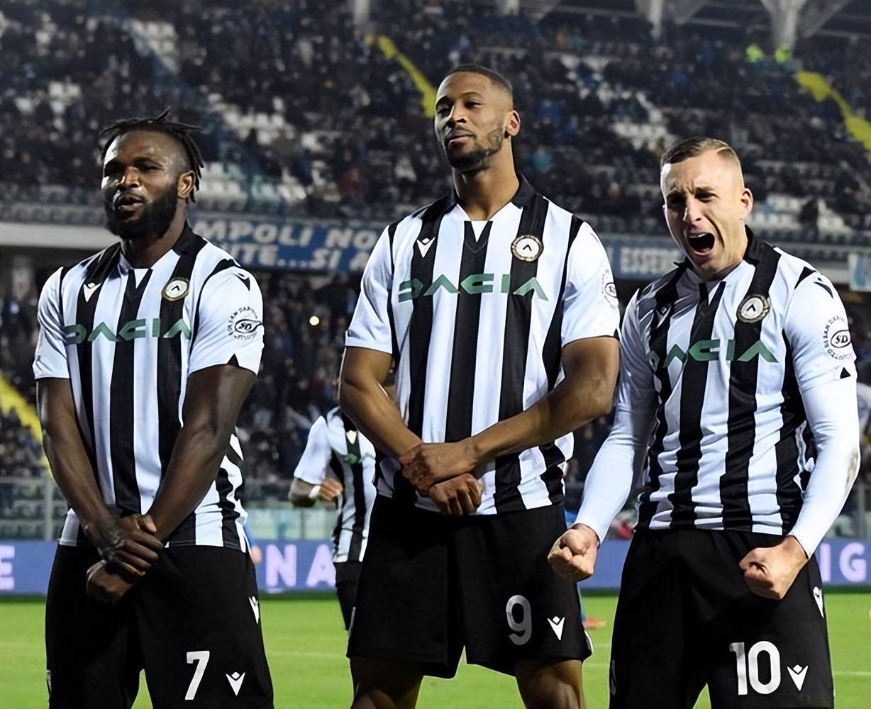 齐加尔尼领军斯佩齐亚，客场逼平维罗纳