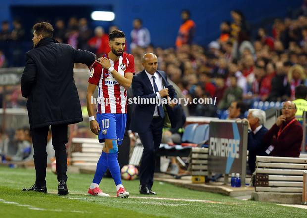 巴萨后防大将受伤,恐缺席与马竞的关键战役 巴萨后防大将受伤,恐缺席与马竞的关键战役