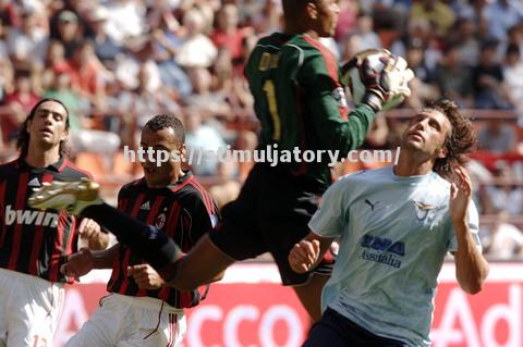 AC米兰签约年轻门将,斩获未来守门状元 AC米兰签约年轻门将,斩获未来守门状元