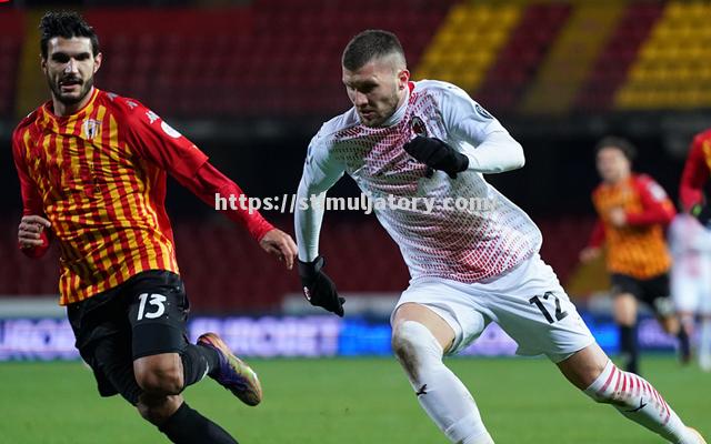 意甲焦点战:AC米兰再度遭遇尤文图斯,比分如何? 意甲焦点战:AC米兰再度遭遇尤文图斯,比分如何?