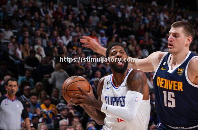 快船击败掘金,保持胜率领先西部 快船击败掘金,保持胜率领先西部