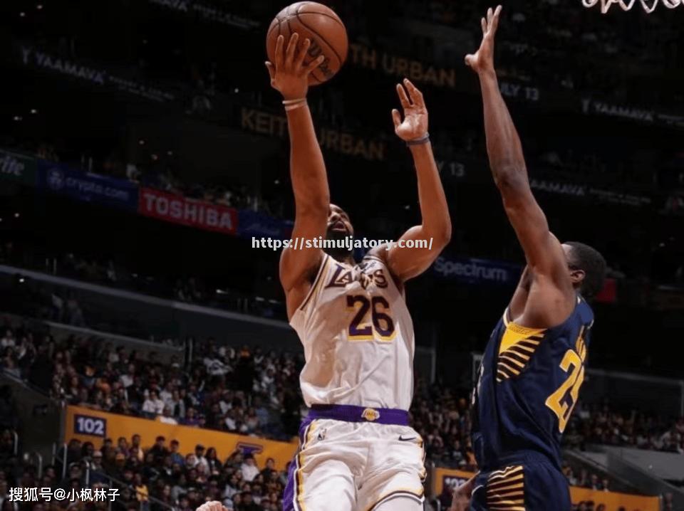 星空体育-湖人势不可挡:詹姆斯冲击本赛季MVP,推动湖人豪取七连胜