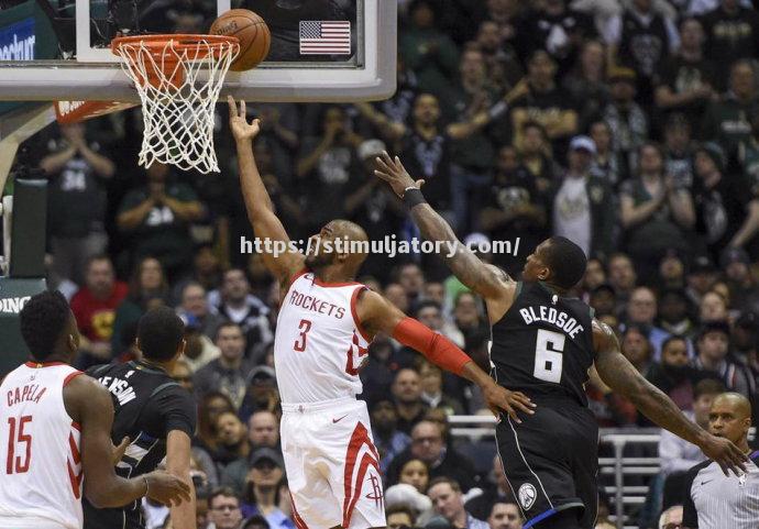 星空体育-雄鹿轻松击败掘金,保持全胜