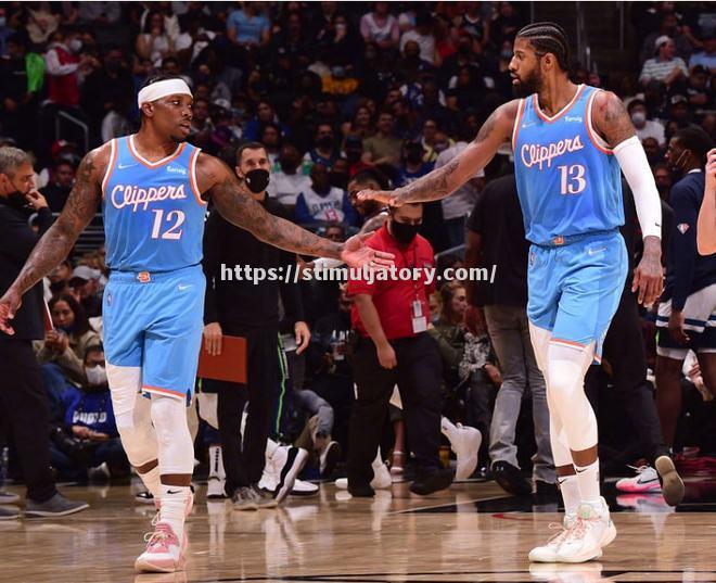 湖人大胜鹈鹕,快船击败小牛 湖人大胜鹈鹕,快船击败小牛