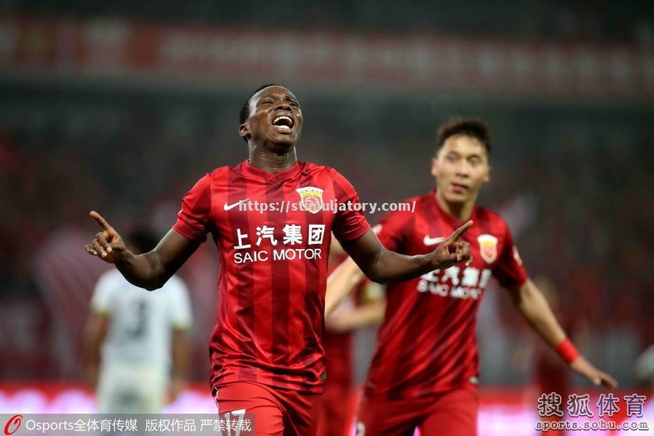 星空体育-上海上港客场踢平对手,连续六轮保持不败