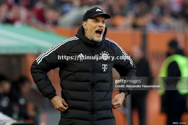 星空体育-拜仁慕尼黑中场失误频频,潜在危机袭来