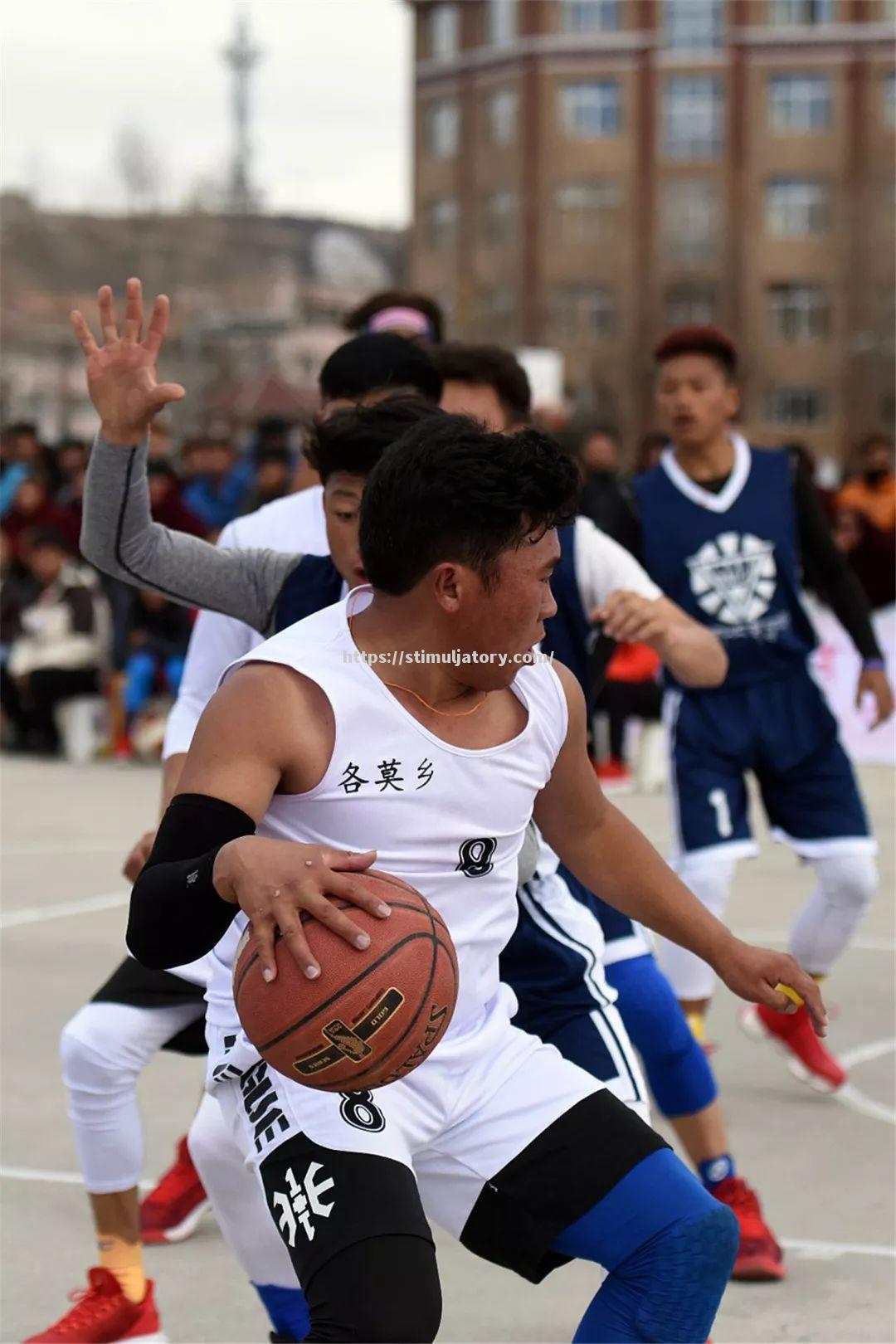 重大篮球比赛关注度提高,业内人士纷纷关注 重大篮球比赛关注度提高,业内人士纷纷关注