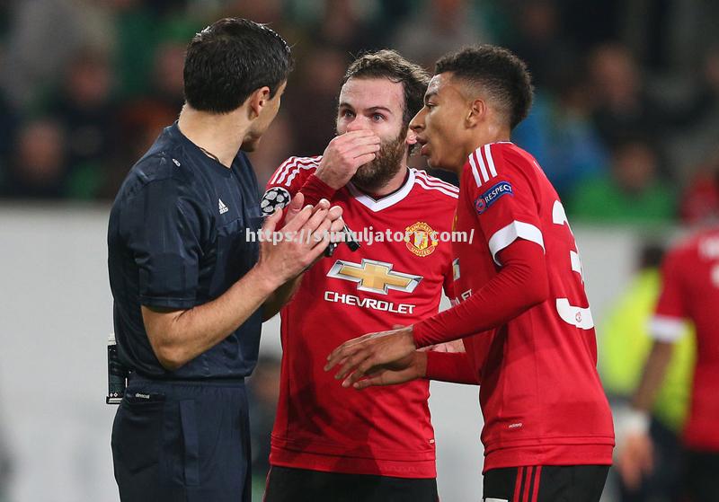 星空体育-沃尔夫斯堡2-0大胜亚琛,密戈尔古吉3-1逆转桑巴托丽亚