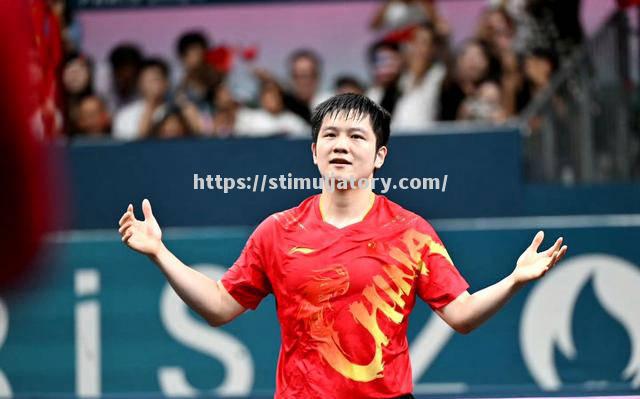 热血搏杀!球员全力拼搏争取胜利 热血搏杀!球员全力拼搏争取胜利