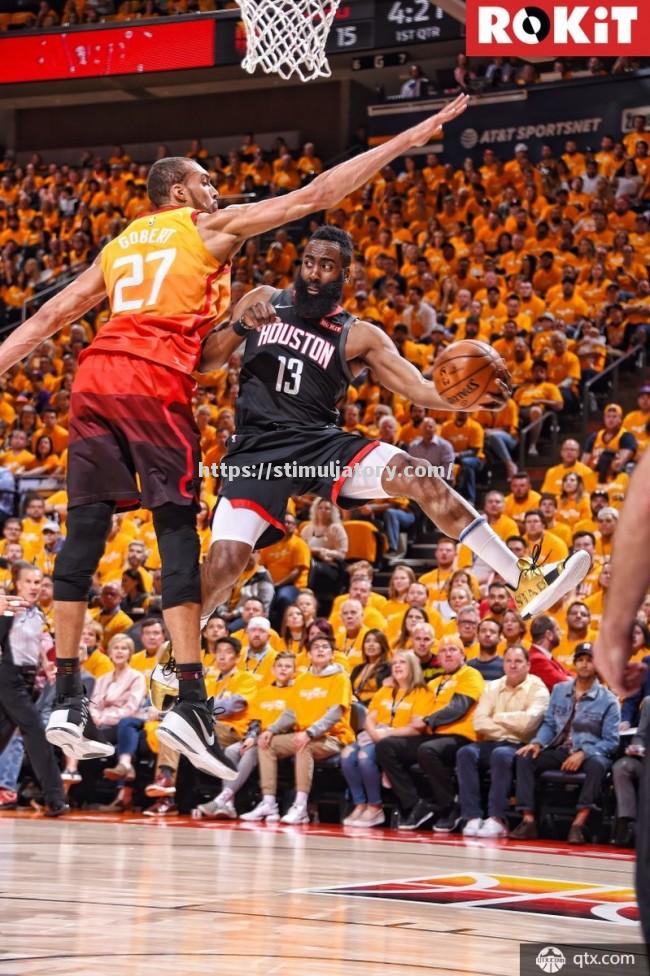 星空体育-火箭大胜雷霆,哈登贡献全明星级表现