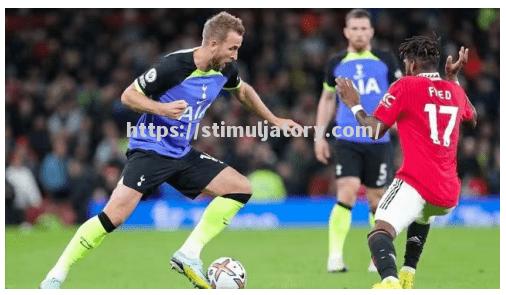 星空体育-纽卡斯尔签下那不勒斯后卫,引发转会热议