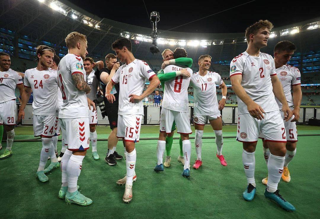 星空体育-一支强大的球队在比赛中表现抢眼