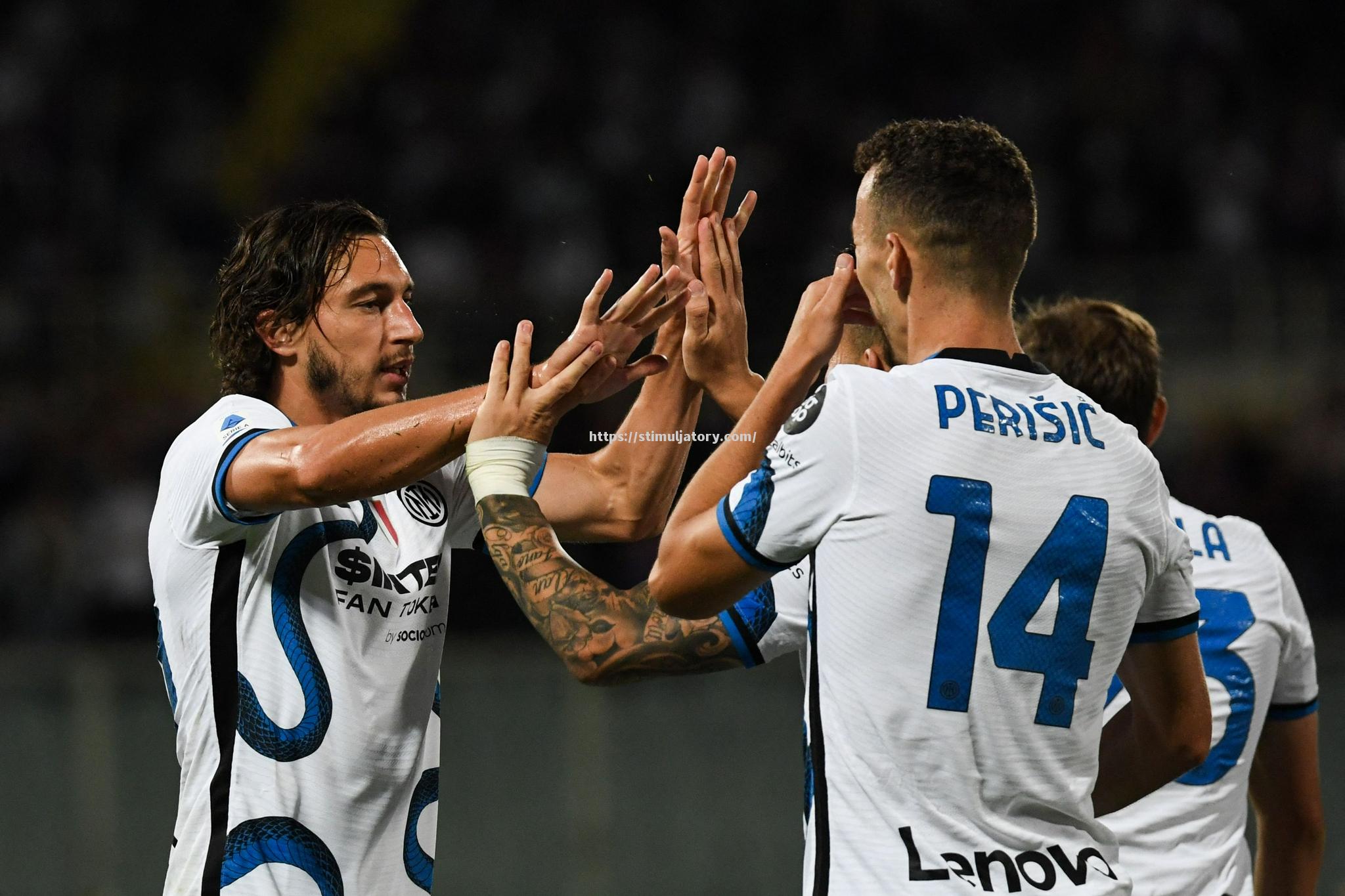 星空体育-意大利足球豪门：佛罗伦萨击败对手成功