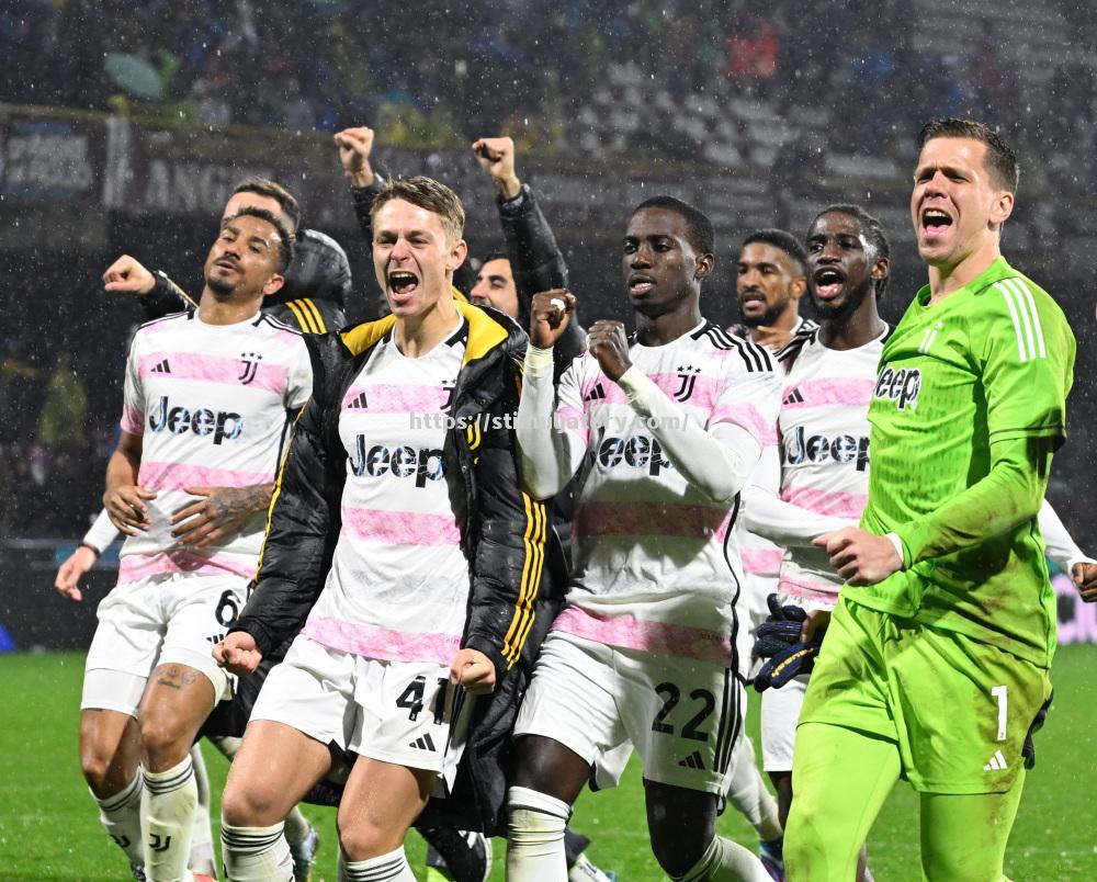 星空体育-尤文图斯逆转胜利,队员们斗志昂扬