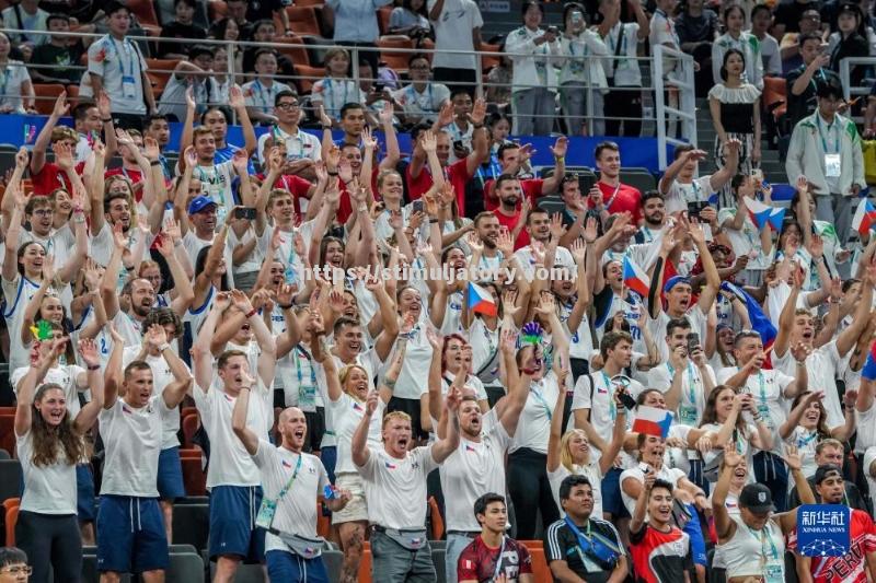 捷克青年选手实力展现国际赛场