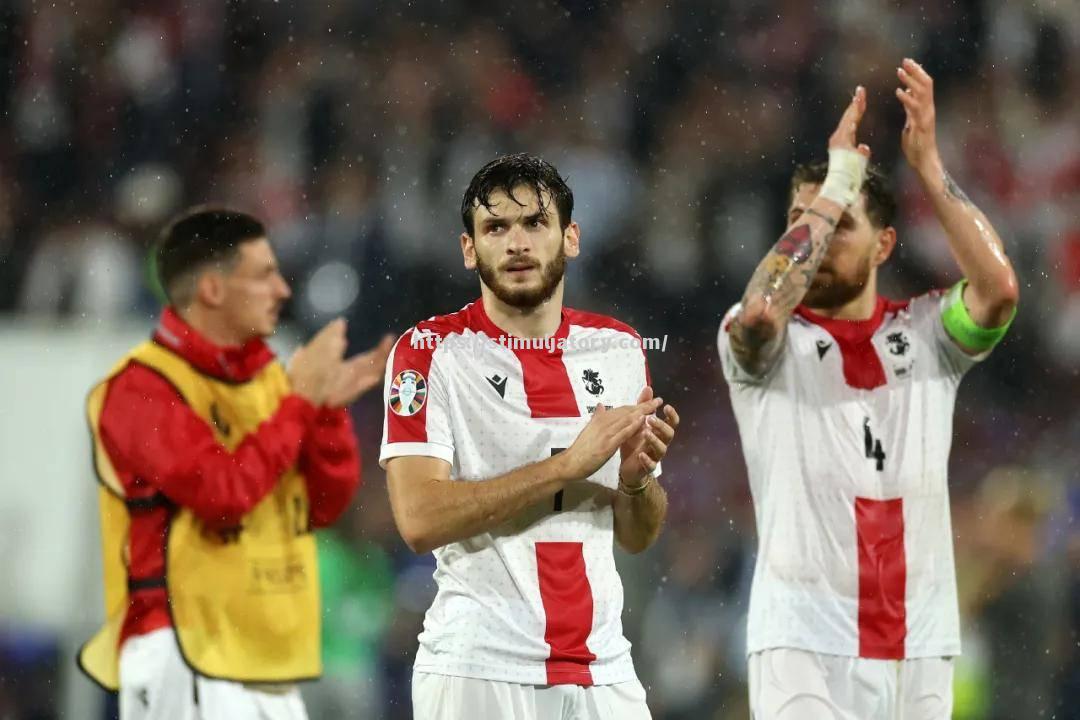 克罗地亚惨败前苏联,遭遇双杀 克罗地亚惨败前苏联,遭遇双杀