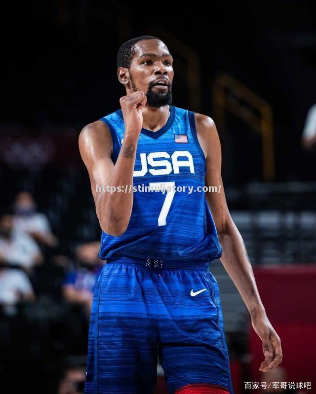 星空体育-兰斯卫冕之路艰难,遭遇连战不胜