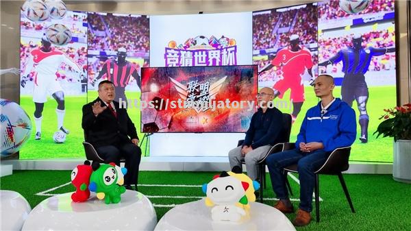 国内足球职业化带来的积极影响,共襄盛举! 国内足球职业化带来的积极影响,共襄盛举!