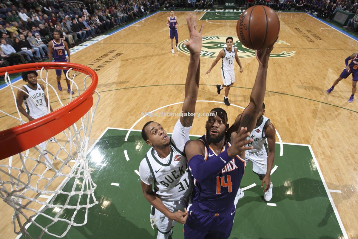 雄鹿主教练策略明智,赢下比赛 雄鹿主教练策略明智,赢下比赛