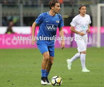 星空体育-国米客场不敌拉齐奥，遭遇遗憾失利