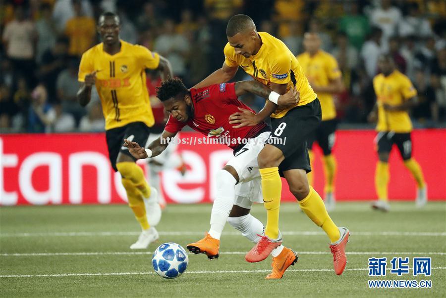 星空体育-曼联队战胜对手，球员备战欧冠联赛