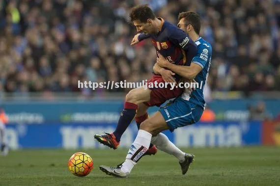 星空体育-巴萨中场核心完美助攻斩获进球