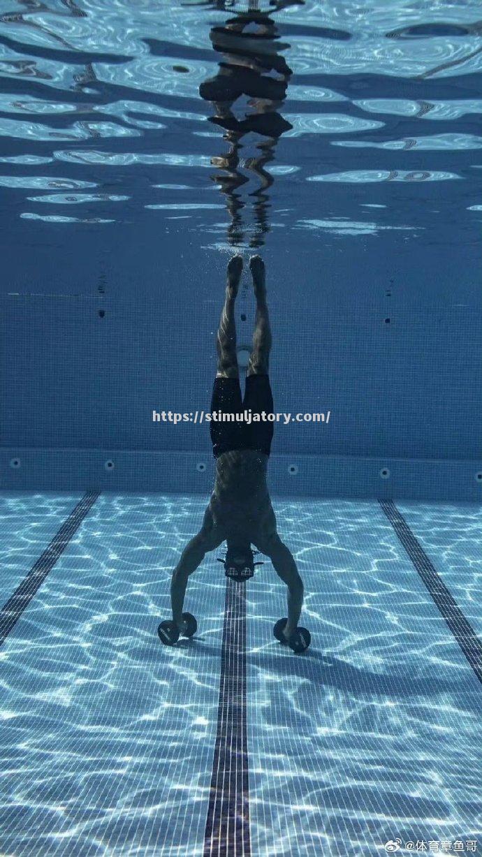 星空体育-篮球明星在社交媒体上晒出训练成果