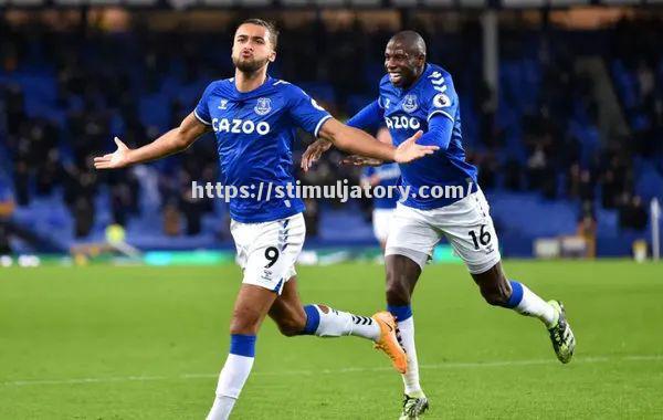 埃弗顿逆转胜,西汉姆联升至前八 埃弗顿逆转胜,西汉姆联升至前八