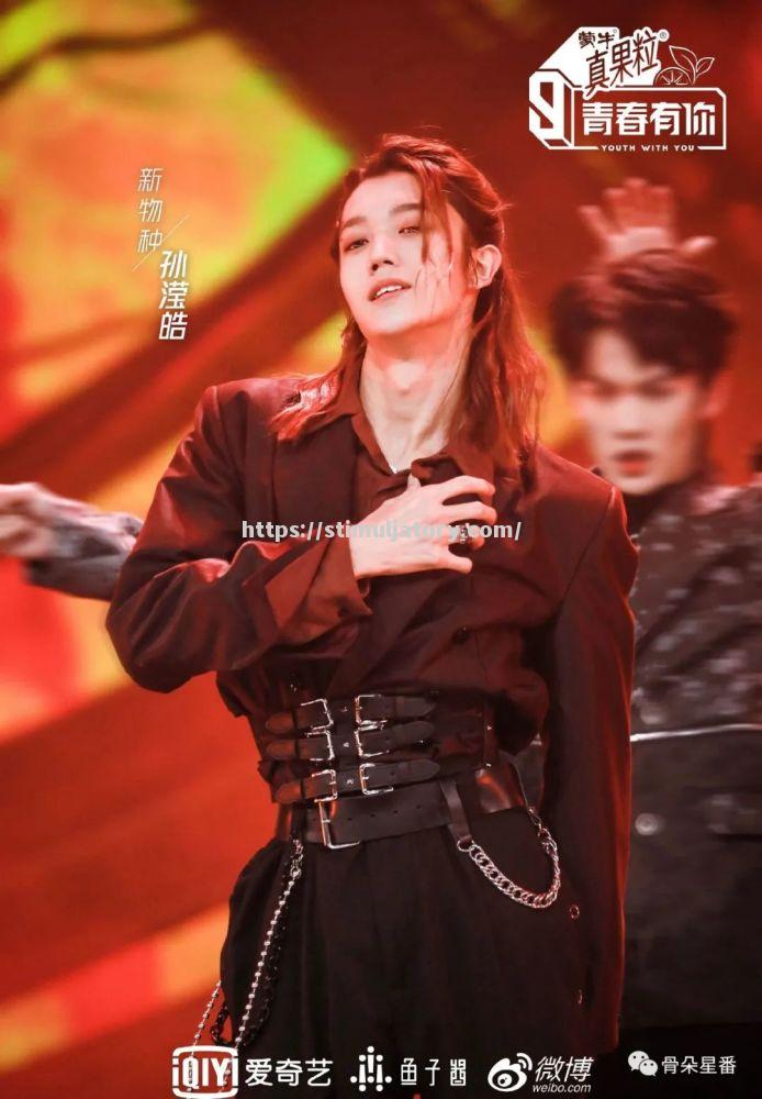 逆风翻盘:帆船选手倒戈一击 逆风翻盘:帆船选手倒戈一击