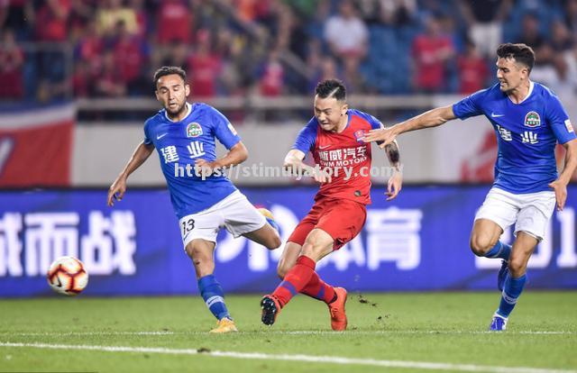 星空体育-建业逆袭逼平,佩齐拉遭遇重挫