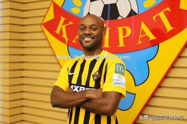 星空体育-国际足球宝刀未老,依旧霸占联赛榜首