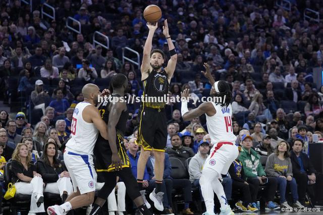 黄蜂队内线表现惊艳,靠了谁的助攻? 黄蜂队内线表现惊艳,靠了谁的助攻?