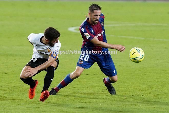 星空体育-尼姆客场大胜,法甲保级希望渐现