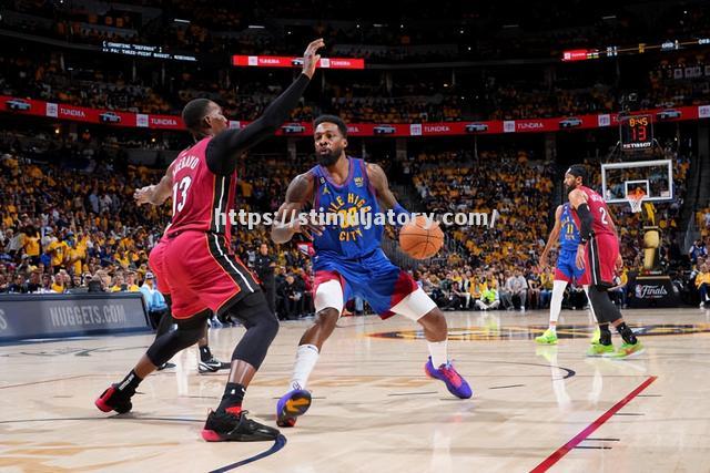 掘金队老将在比赛中展现出稳定表现 掘金队老将在比赛中展现出稳定表现