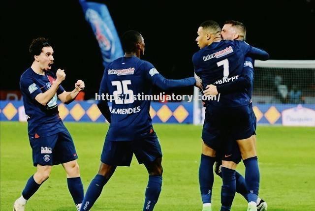 星空体育-巴黎圣日耳曼逆袭成功,锁定欧冠四强席位