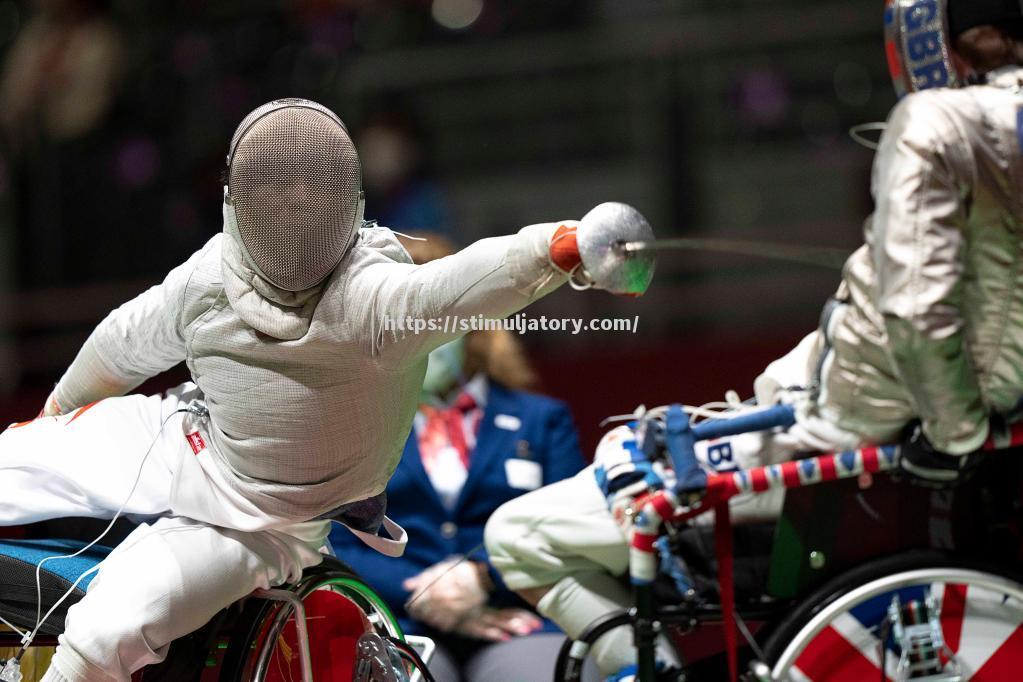 星空体育-卢森堡男子击剑选手表现出色成功晋级