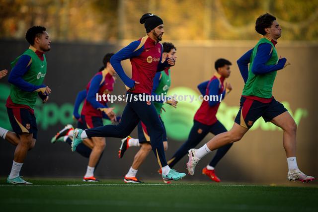 西甲大赛精彩纷呈队员拼尽全力 西甲大赛精彩纷呈队员拼尽全力