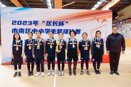 南昌八一队全力以赴,迎接激烈角逐的比赛 南昌八一队全力以赴,迎接激烈角逐的比赛