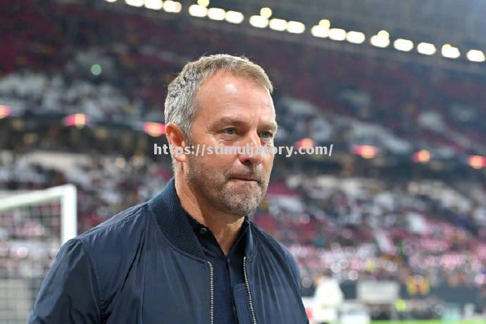 星空体育-德甲强队领先却输球：主帅战术难以理解