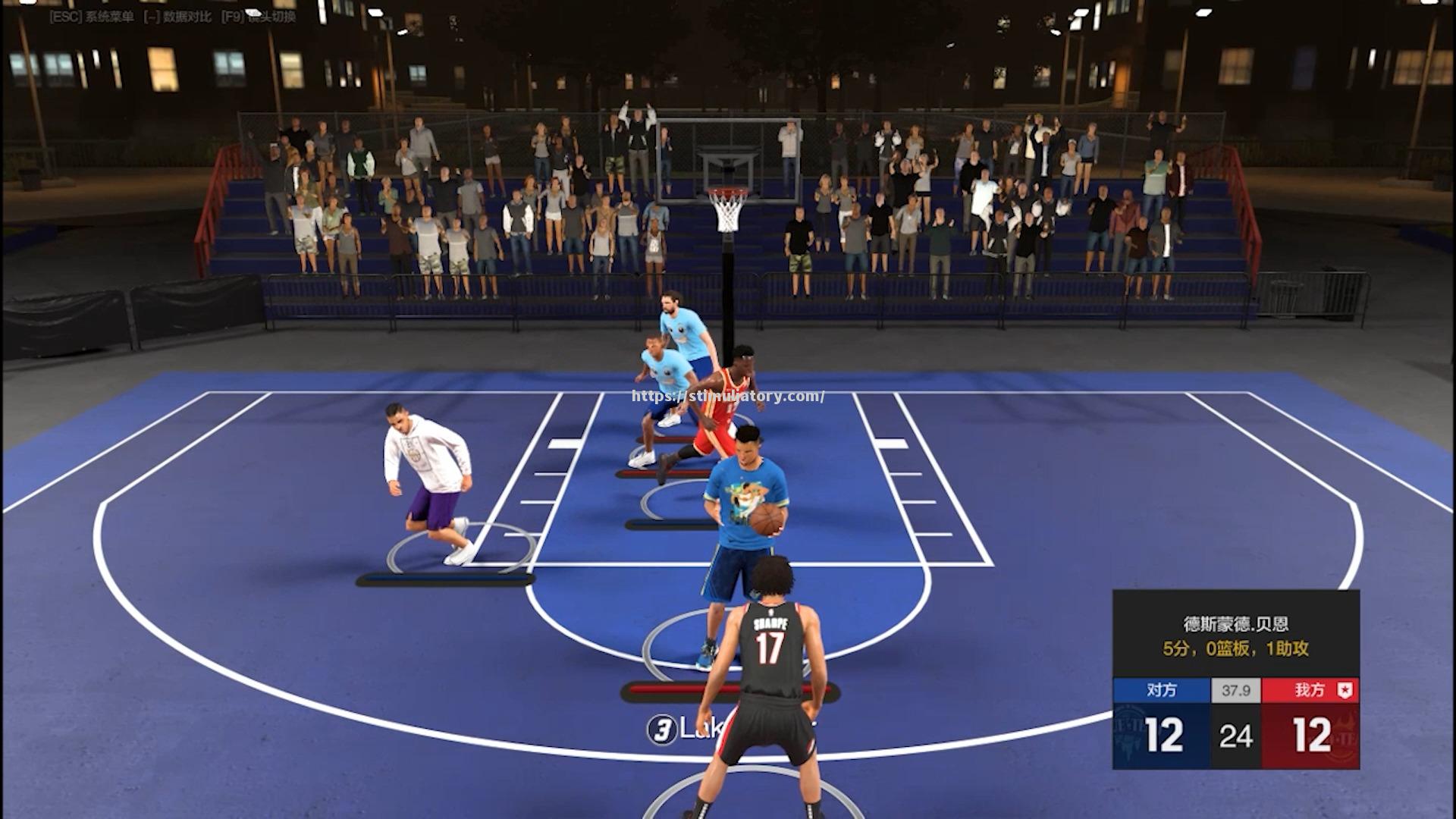 防守型中场关键抢断送出致命助攻,球队成功赢得比赛 防守型中场关键抢断送出致命助攻,球队成功赢得比赛