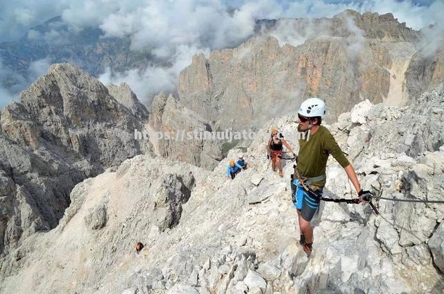 多洛米蒂遭遇虐败，积分榜落后