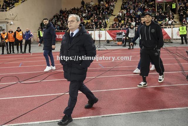 星空体育-澳大利亚前锋风骚过掉对手，助球队赢下关键战役