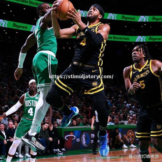 勇士队豪取连胜，战绩突飞猛进