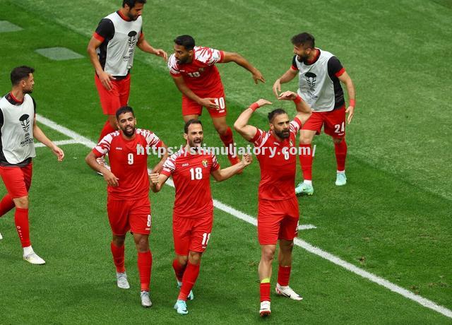 澳大利亚球队在亚洲联赛中表现出色 澳大利亚球队在亚洲联赛中表现出色