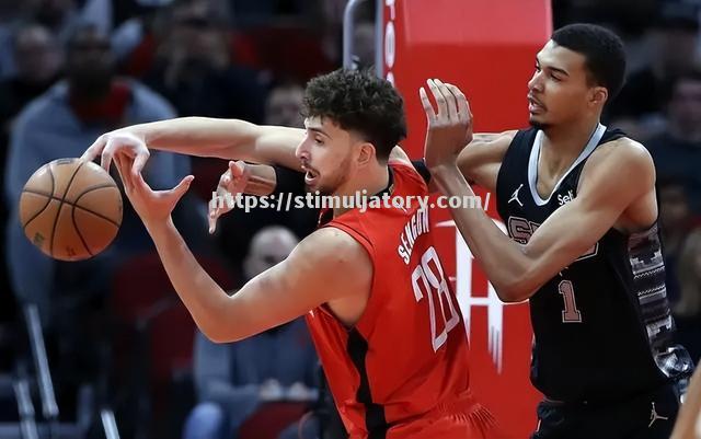 星空体育-火箭再度遭遇失利,球队连败损声誉