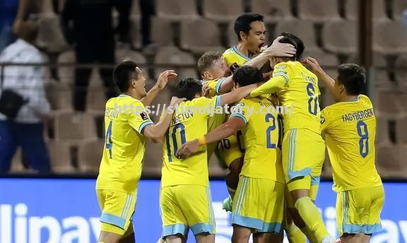 欧预赛实时报道:比赛场面惊险曲折,胜负悬念 欧预赛实时报道:比赛场面惊险曲折,胜负悬念